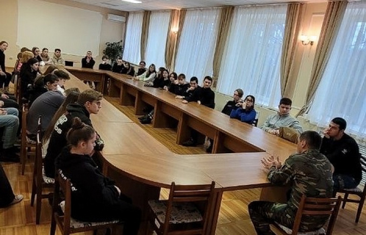 Встреча с руководителем военно-патриотического клуба "Рысь"